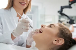 e-max vs. zirconium veneers